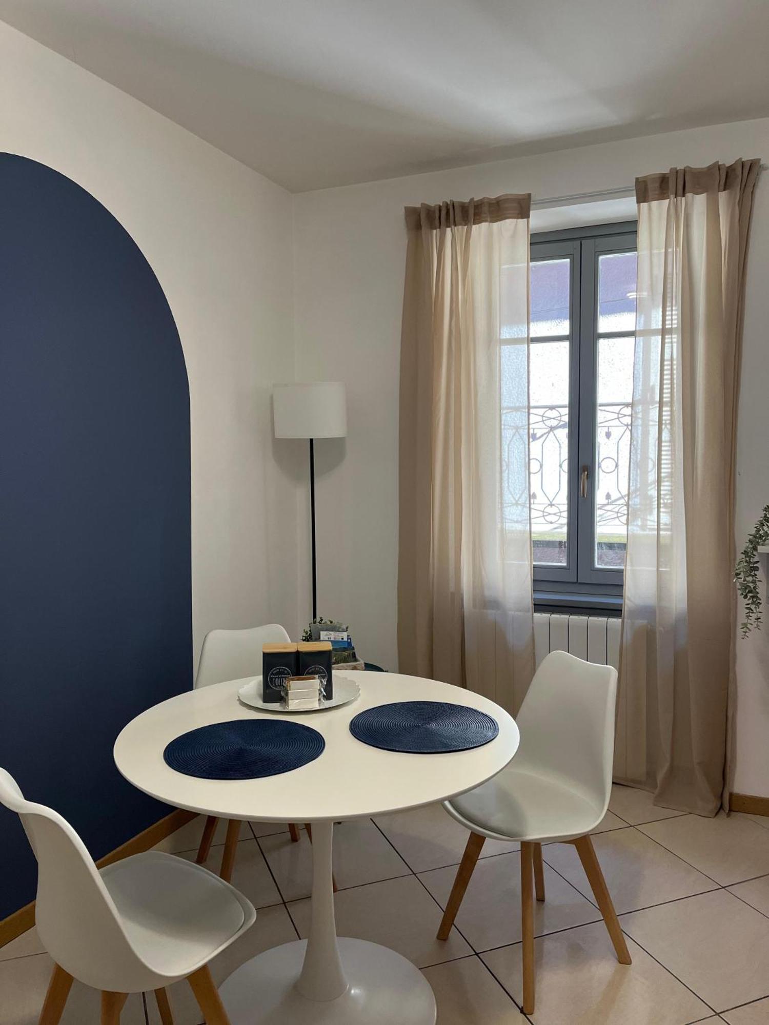 אומניה Residenze Blue Lake מראה חיצוני תמונה